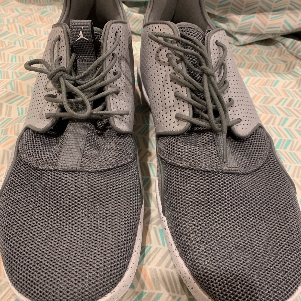 Jordan Eclipse